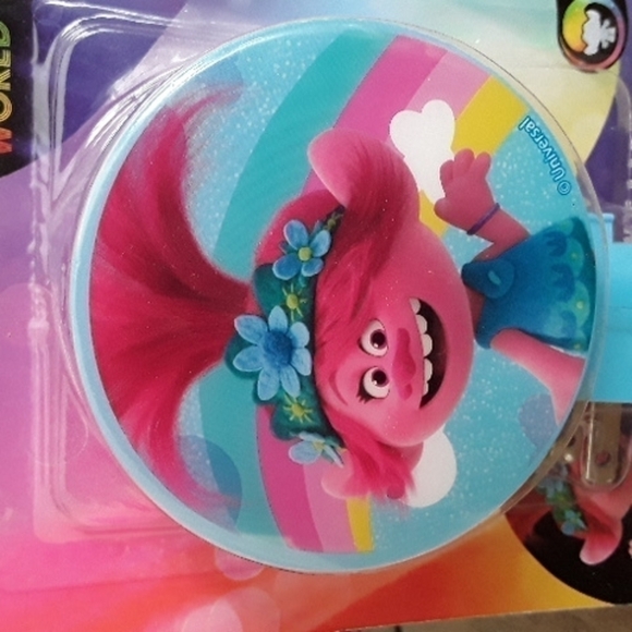 𝅺TROLLS LED Nightlight Disney DreamWorks Trolls World Tour - Picture 1 of 3